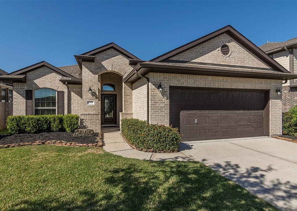1st image of 4839 Piares Ln