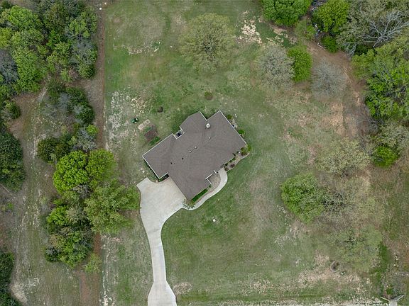 2nd image of 208 Ellis Creek Dr