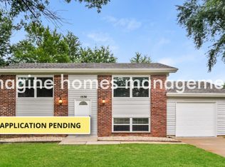 1536 Sundowner Dr, Saint Charles, MO 63303