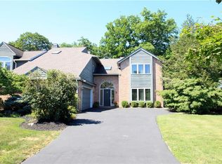 2950 Sheffield Dr, Emmaus, PA