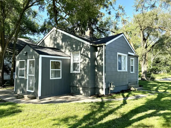 281 W Hackley Ave, Muskegon Heights, MI 49444
