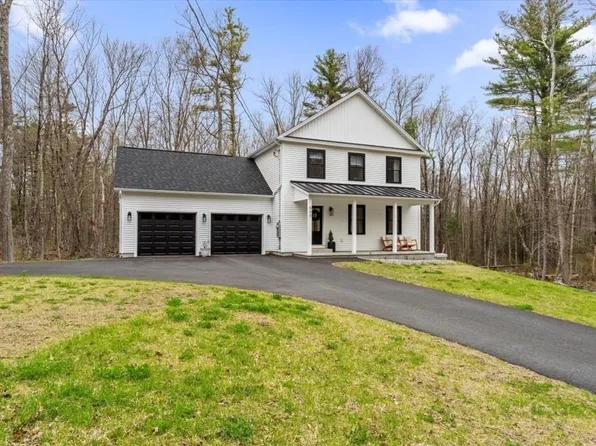 560 Queen Lake Rd, Phillipston, MA 01331