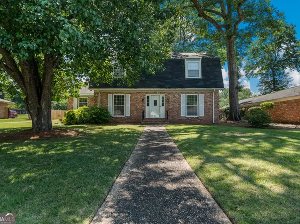 3408 Ambassador Dr, Columbus, GA 31907