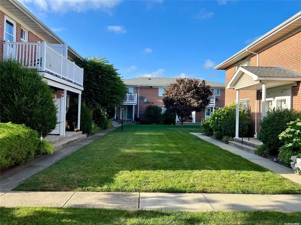 600 Fulton Street #B2, Farmingdale, NY 11735