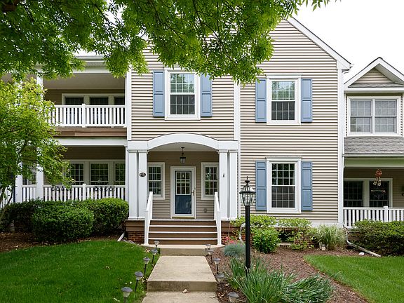 4th image of 476 Braceland Dr