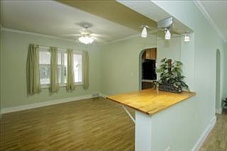 5th image of 136 31st St N