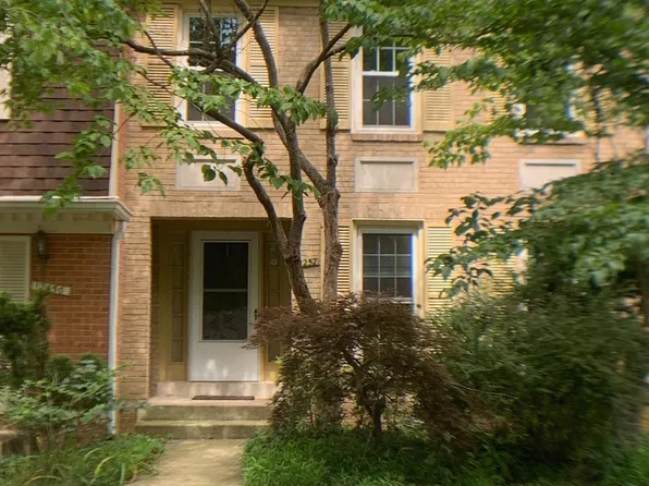 12252 Tildenwood Dr, Rockville, MD 20852