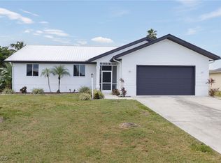 17619 Boat Club Dr, Fort Myers, FL 33908