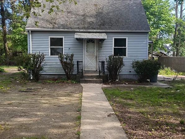 16 Neighborhood Road, Mastic Beach, NY 11951