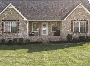 1018 Meridian Dr, Castalian Springs, TN 37031