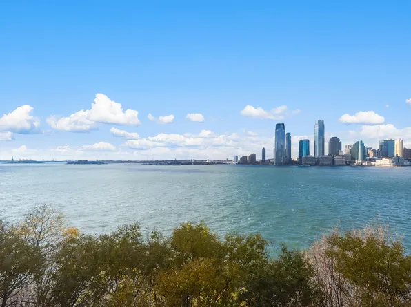 350 Albany Street image 3 of 9