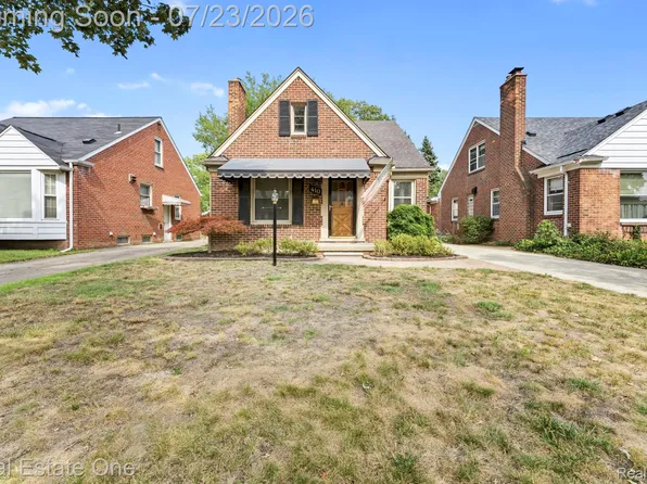410 Nightingale St, Dearborn, MI 48128