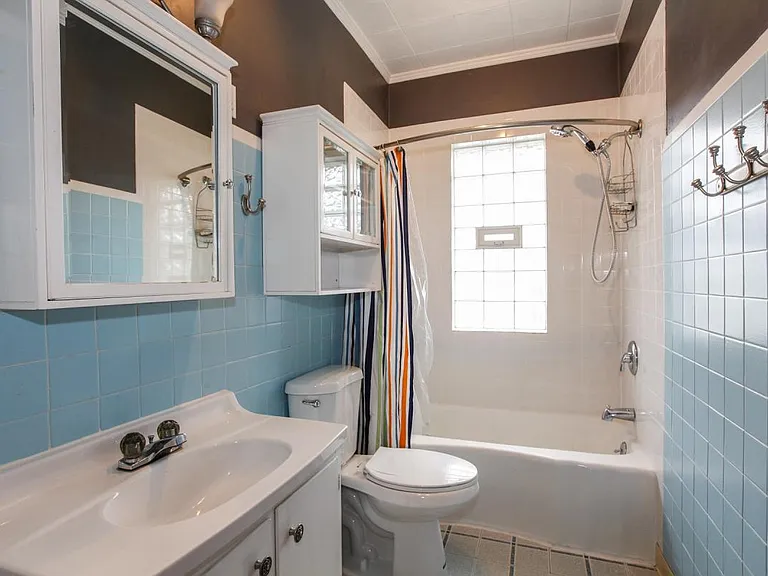 117 W Naperville Rd #1 — Photo 13