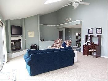 4th image of 7572 Hillcrest