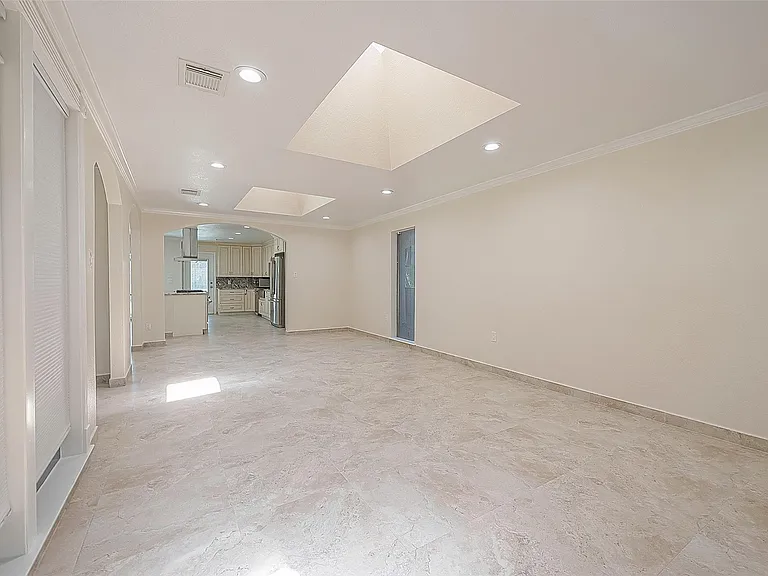 3019 Stoney Brook Dr — Photo 6