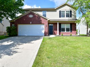 2366 Bainbridge Rd, Greenwood, IN 46143