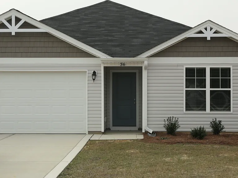 36 Alderman Ct — Photo 1