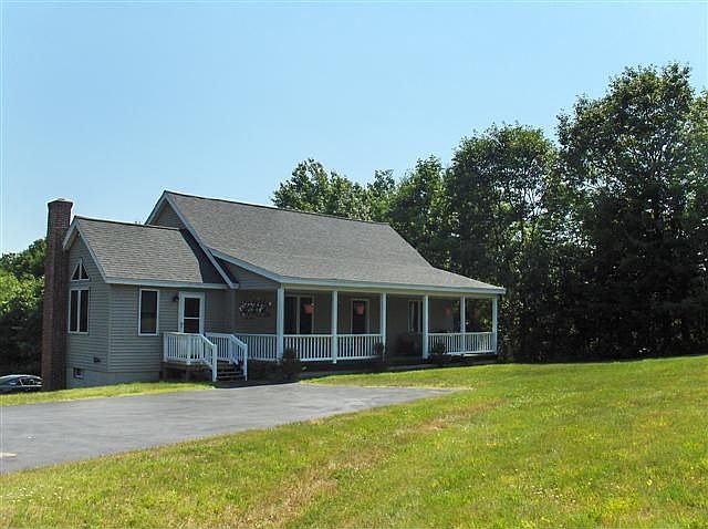 Open Concept Contempory Cape on 4 Acres