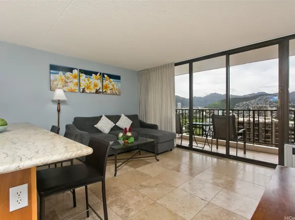 201 Ohua Ave #2107, Honolulu, HI 96815