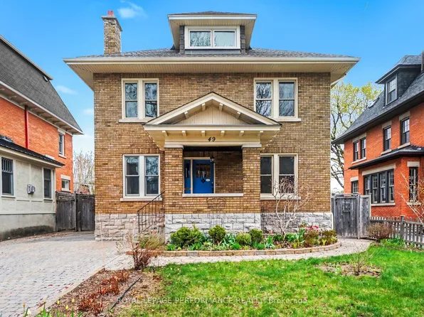 49 Powell Ave, Ottawa, ON K1S 1Z9