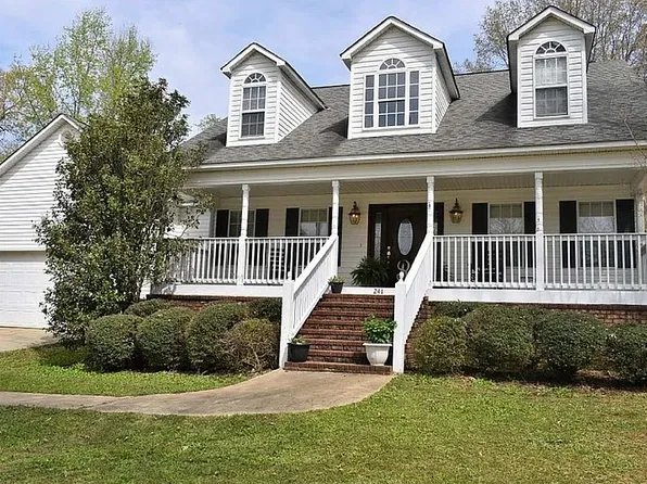 241 Southern Walk Dr, Milledgeville, GA 31061
