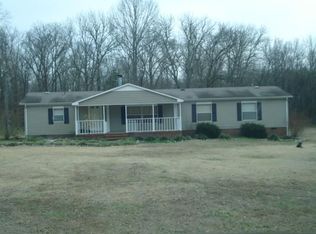 2846 New Cut Rd, Columbia, TN 38401