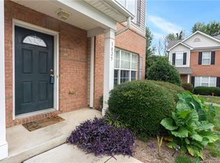 3025 Golden Dale Ln, Charlotte, NC 28262
