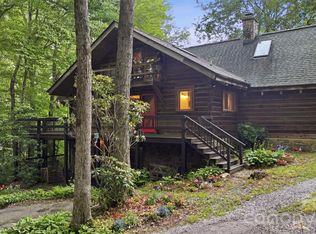 429 Biodome Dr, Waynesville, NC 28785