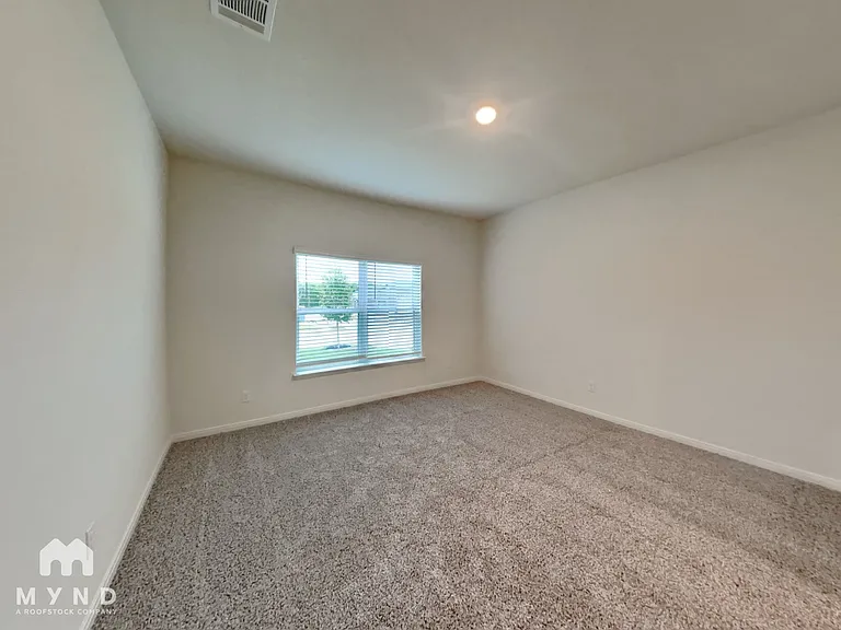 200 Tidwell Dr — Photo 10