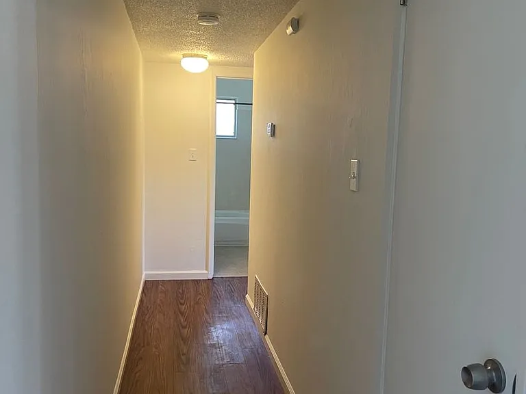579 Fir St — Photo 6