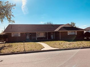 1321 N Noble Ave, Watonga, OK 73772