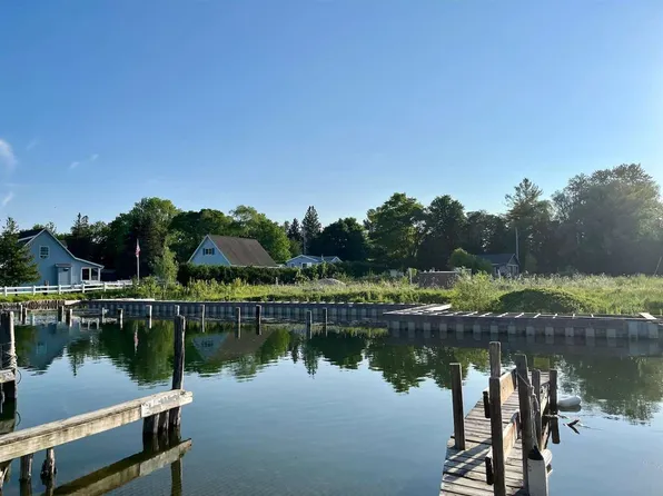 6320 & 6332 W River St, Alanson, MI 49706