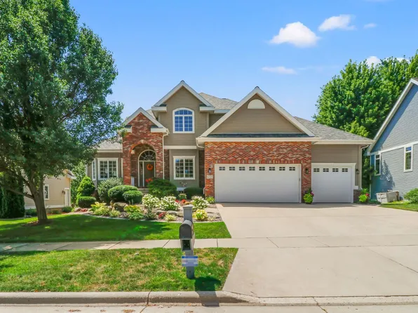 1223 Woodbridge Trl, Waunakee, WI 53597