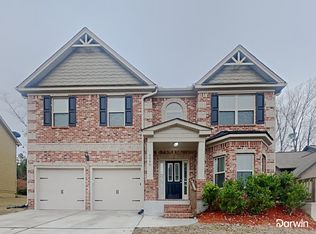 8080 Stillmist Dr, Fairburn, GA 30213