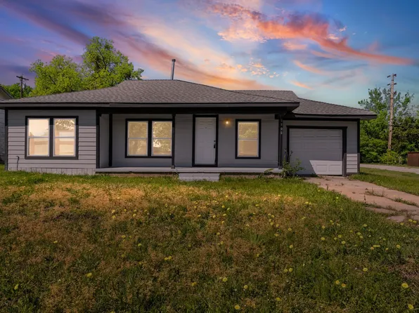 1806 Wellington St, Greenville, TX 75401