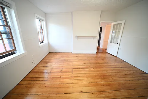 38 Melrose St #1 Photo 1