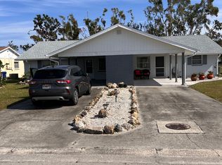 191 Golf Club Ln, Venice, FL 34293