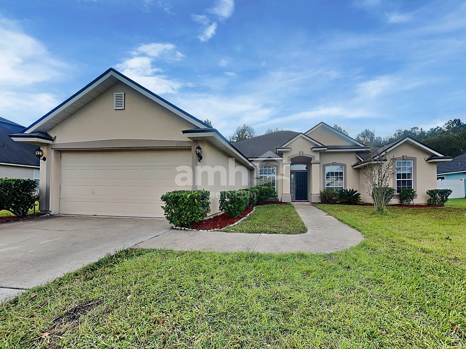 4 bed, 3.0 bath, 2261 sqft, $2,395 — Photo 1