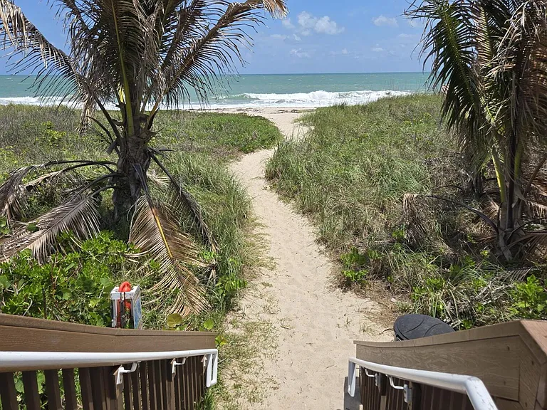 5047 N Highway A1A #801 — Photo 30