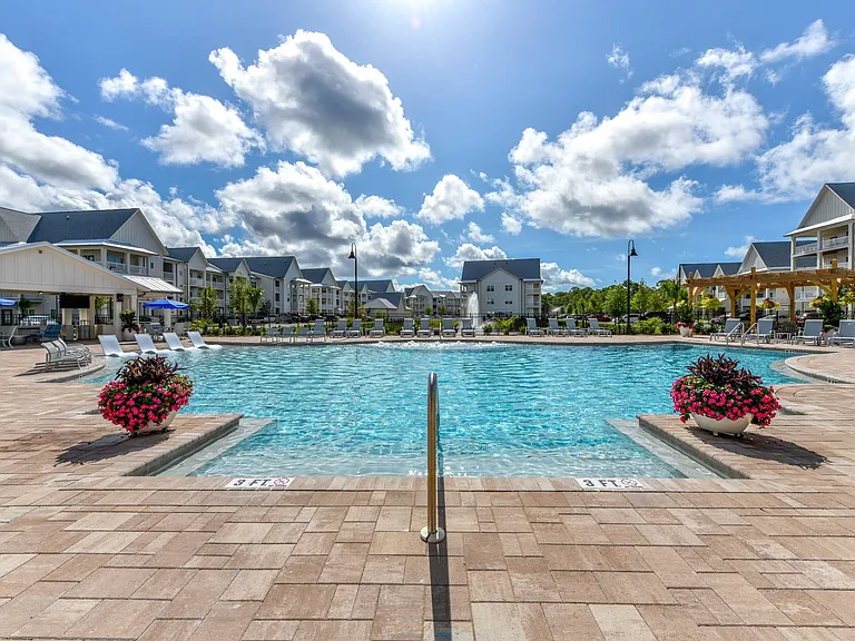Resort Style Saltwater Pool