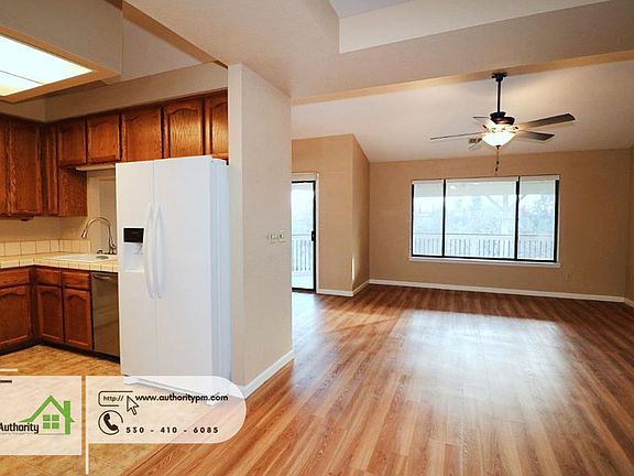5th image of 4504 Crimsonwood Dr