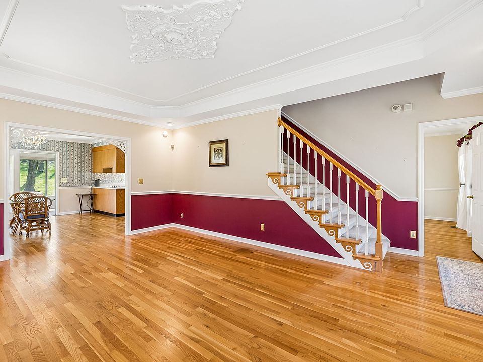 13th image of this home