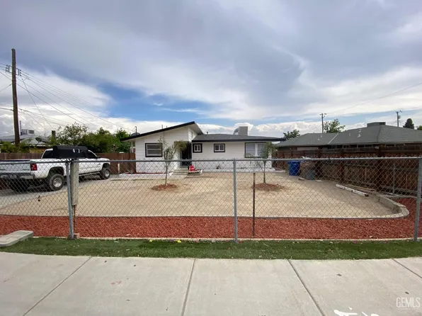 4215 Pioneer Dr, Bakersfield, CA 93306