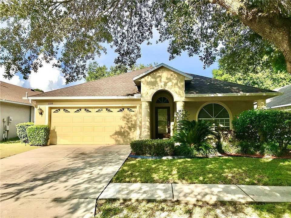 1st image of 1109 Lumsden Pointe Blvd