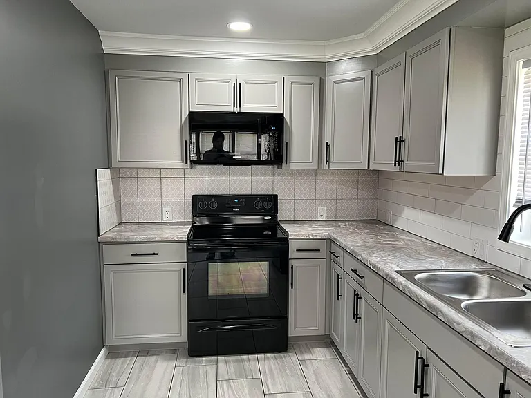 4551 Copland Blvd — Photo 2