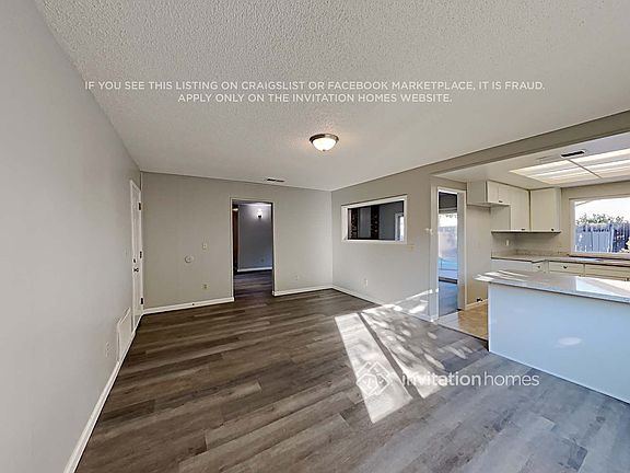 5th image of 8977 Park Meadows Dr