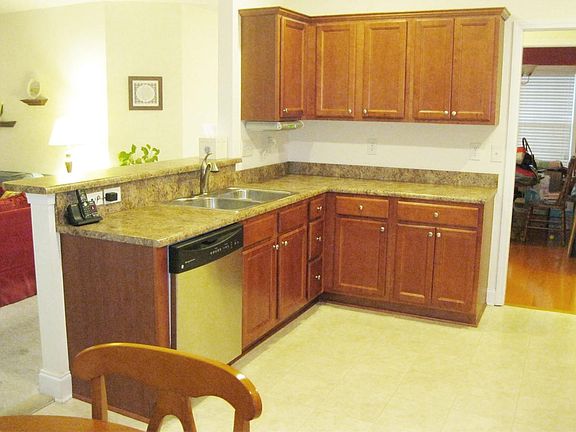 4th image of 1039 Stony Woods Ln