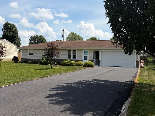2933 Lisa Dr, Sidney, OH 45365