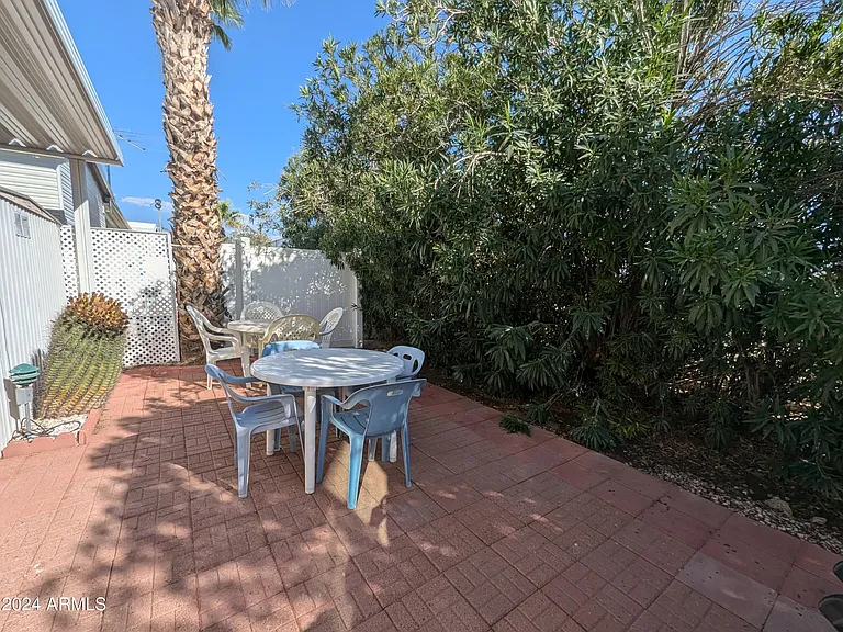 215 E Palo Verde Ln — Photo 14