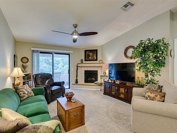 2nd image of 2643 S Durango Dr APT 201